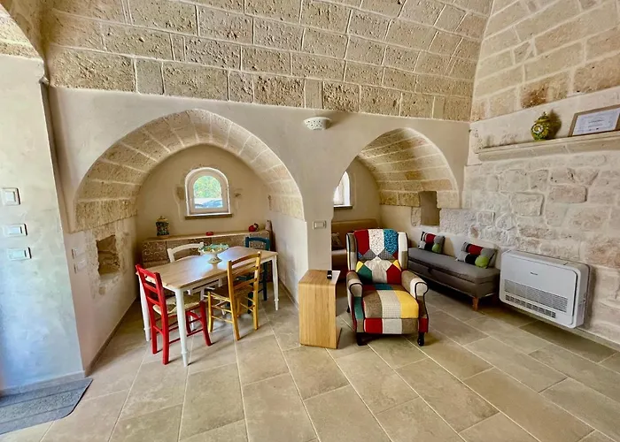 Trullo Bubamare * San Michele Salentino