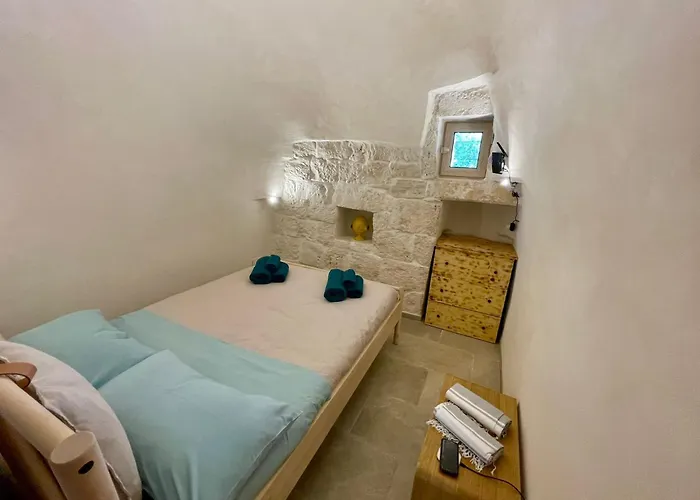 Trullo Bubamare San Michele Salentino
